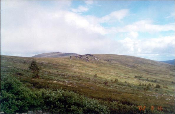 Перевал Дятлова летом (фото с сайта 