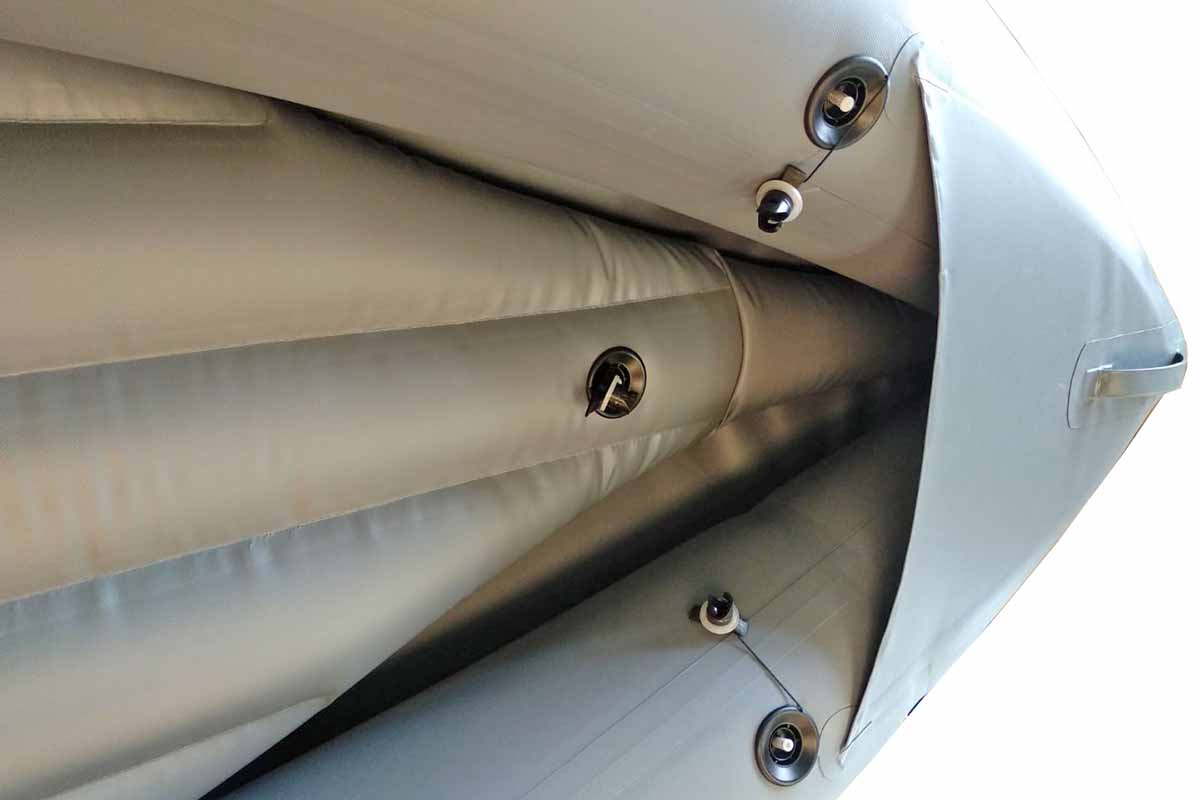 Экспедиционная байдарка "Комсомолец" купить в магазине Скиталец Экспедиционная байдарка "Комсомолец" купить в магазине Скиталец