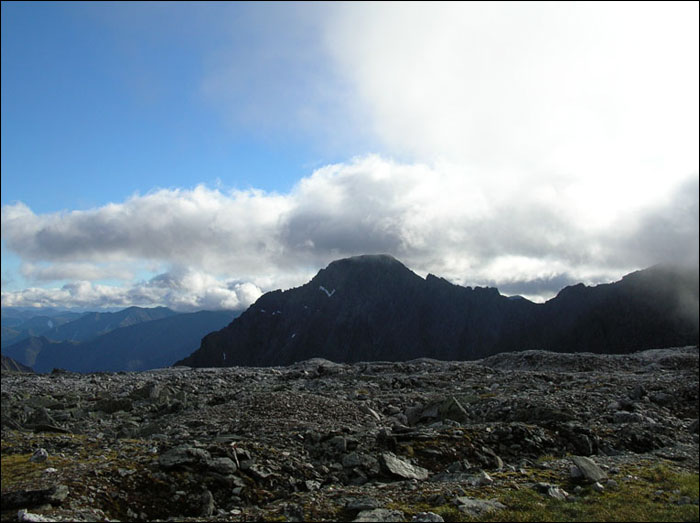 Отчет о пешем туристском походе 3 категории сложности по Приполярному Уралу Отчет о пешем туристском походе 3 категории сложности по Приполярному Уралу