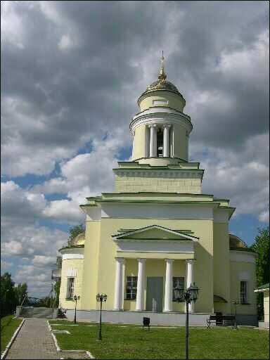 Поездка по православным храмам на западе Московской области